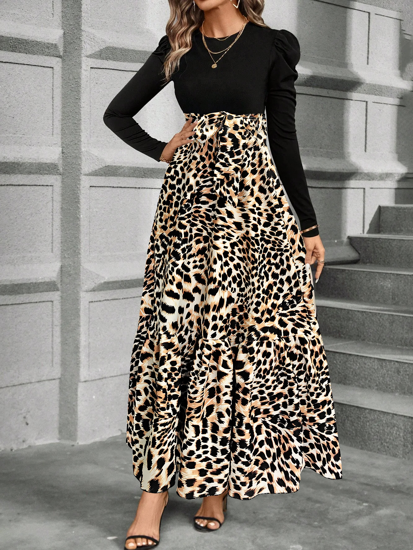 LOPERD Dress
